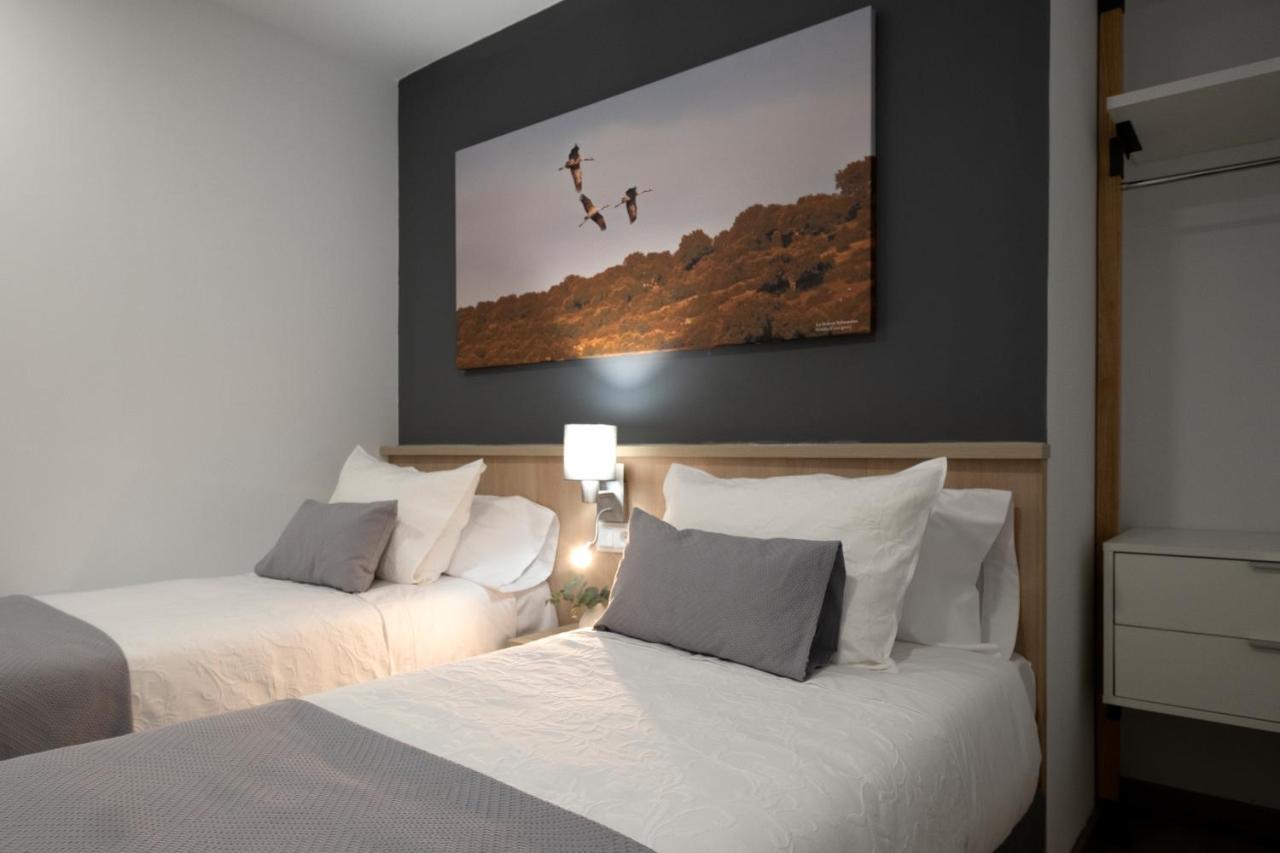 Luxor Torre Del Clavero Apartments Саламанка Экстерьер фото