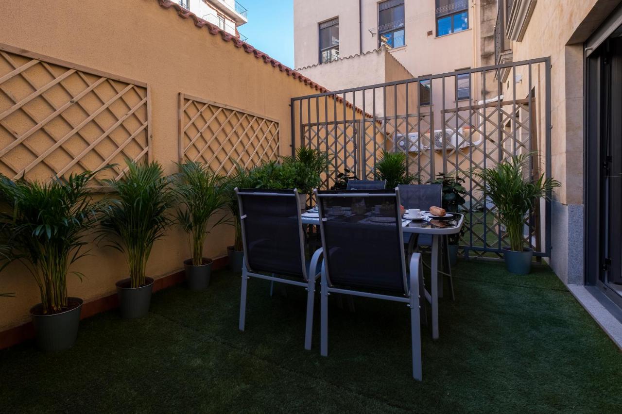 Luxor Torre Del Clavero Apartments Саламанка Экстерьер фото