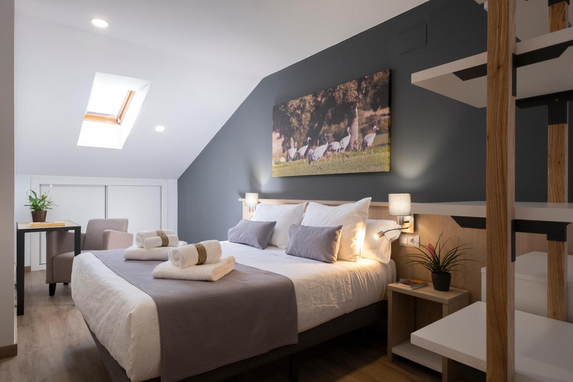 Luxor Torre Del Clavero Apartments Саламанка Экстерьер фото